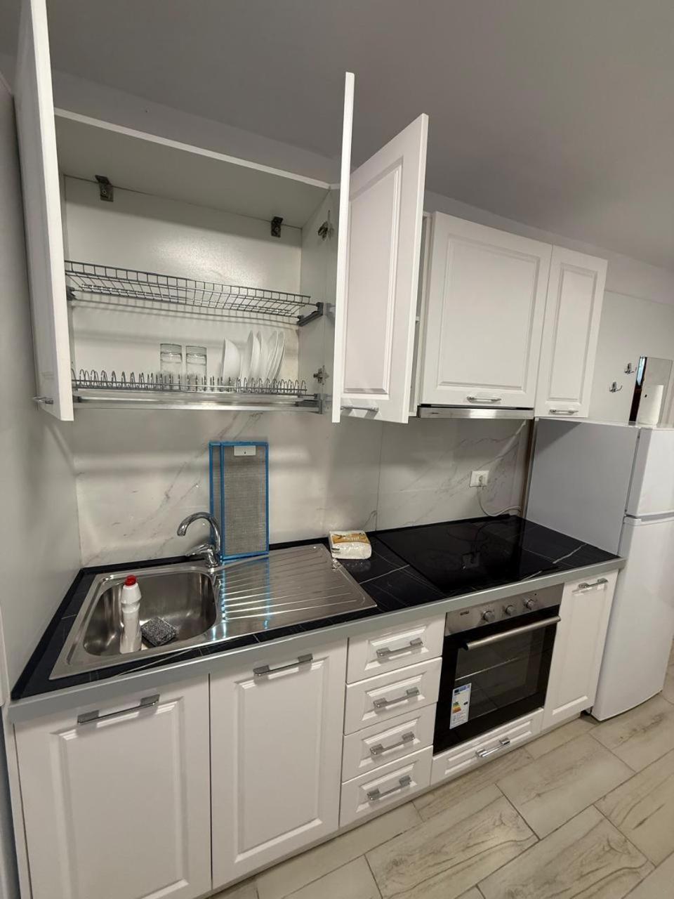Studio Apartament Tirane